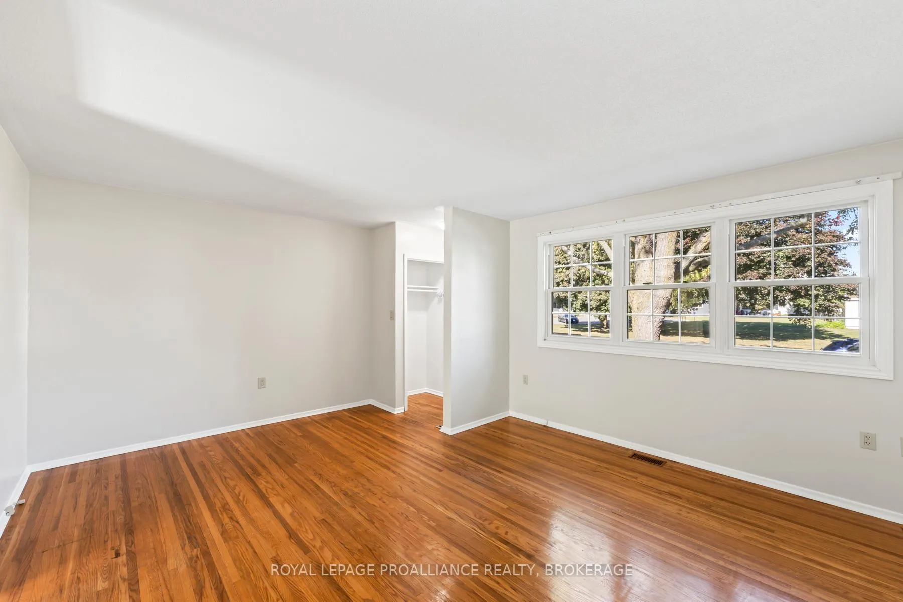 Photo 13 of Unit 1, 116 Notch Hill Road, Kingston, Central City West — HOMEH