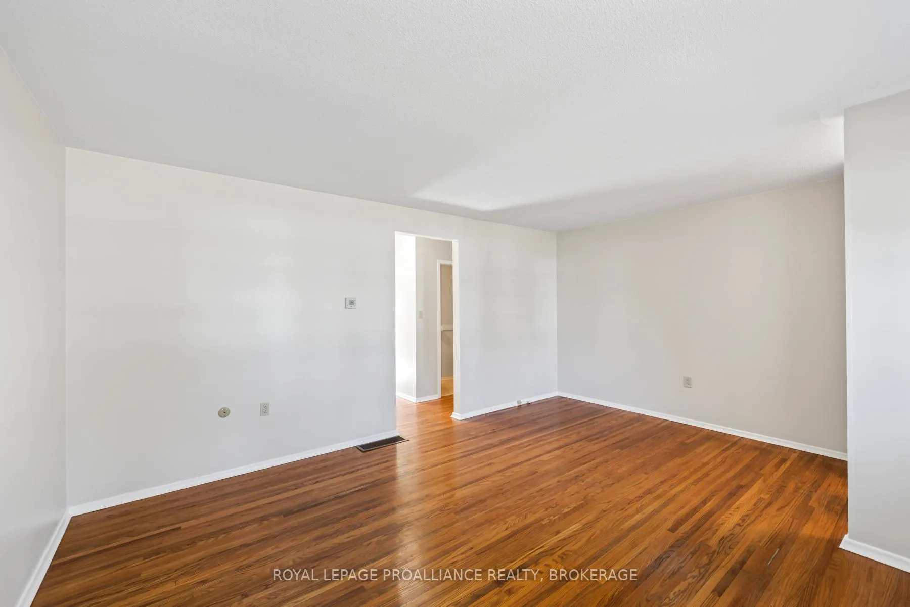 Photo 14 of Unit 1, 116 Notch Hill Road, Kingston, Central City West — HOMEH