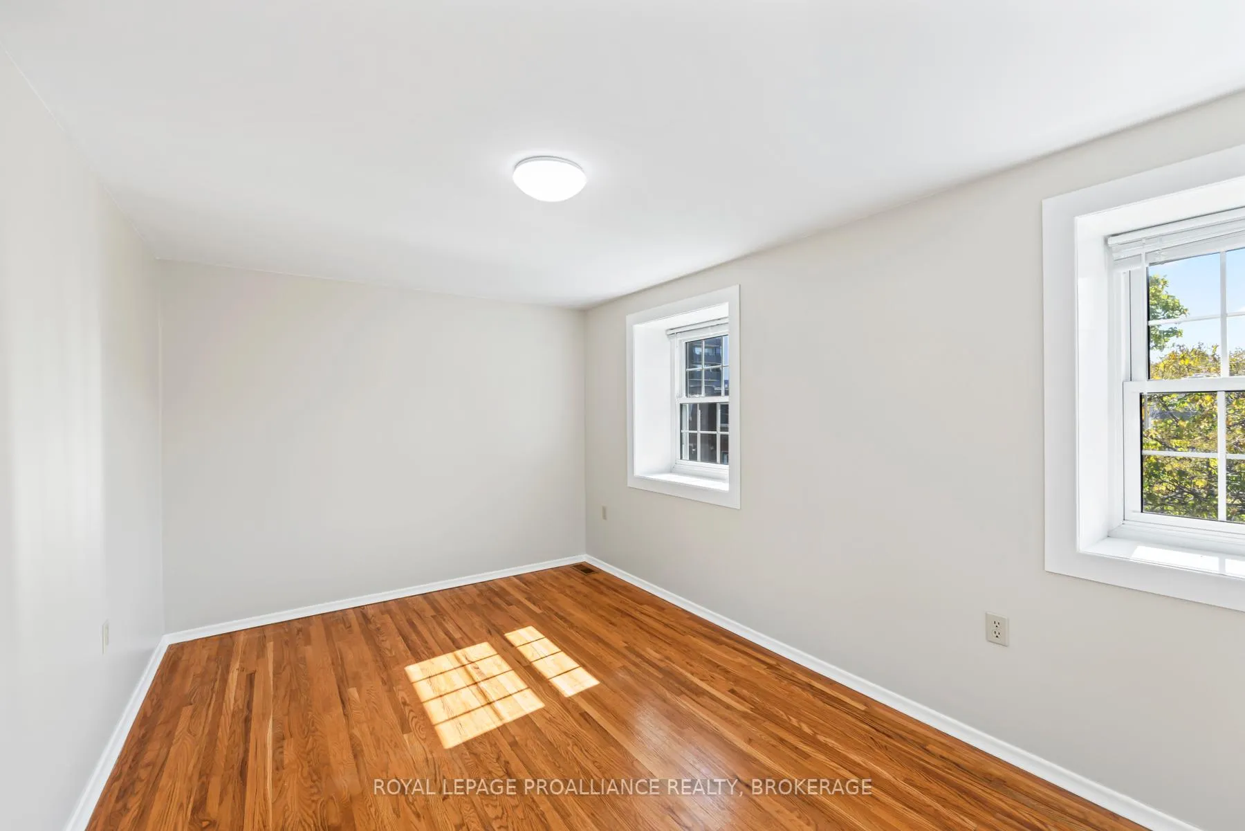 Photo 25 of Unit 1, 116 Notch Hill Road, Kingston, Central City West — HOMEH
