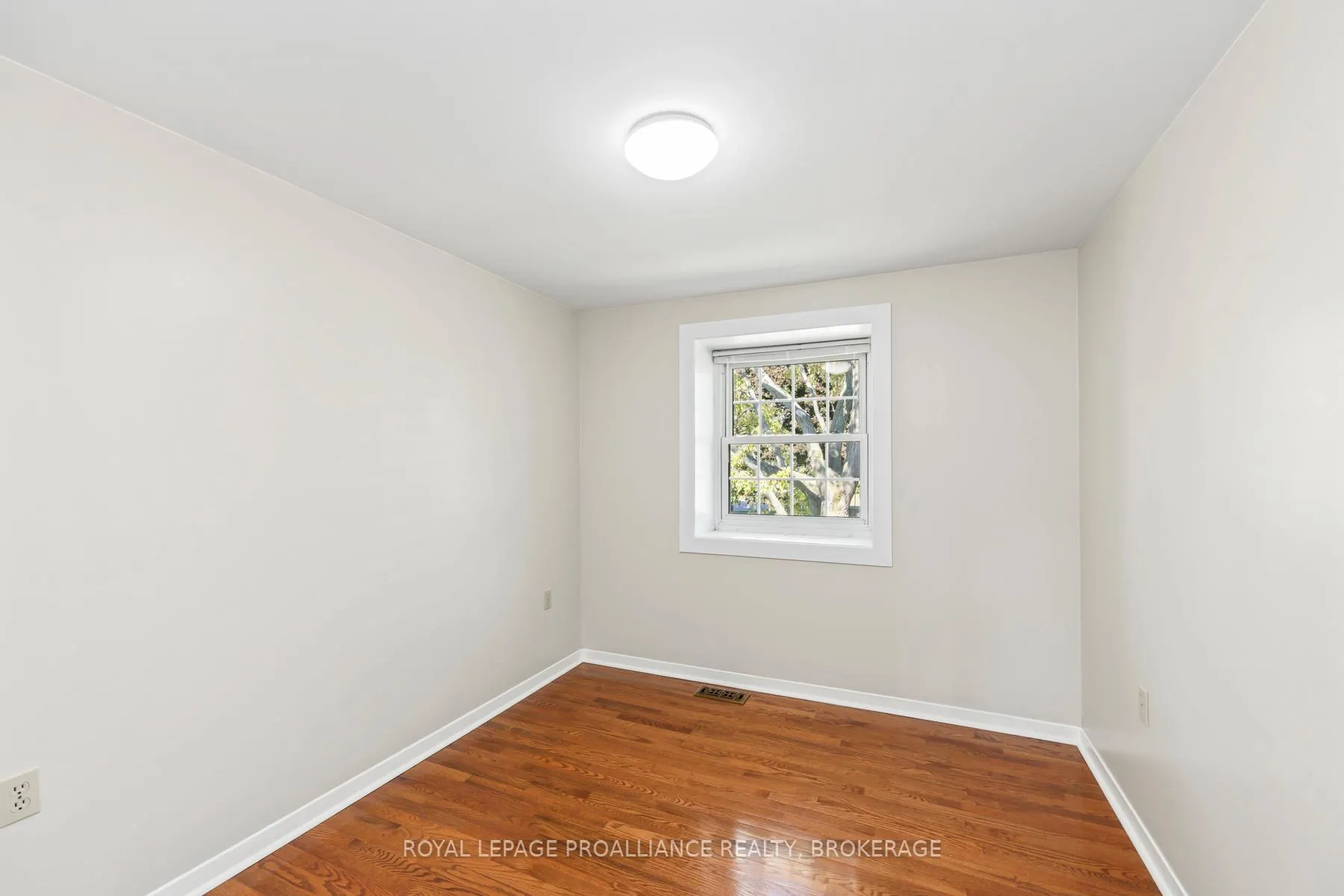Photo 28 of Unit 1, 116 Notch Hill Road, Kingston, Central City West — HOMEH