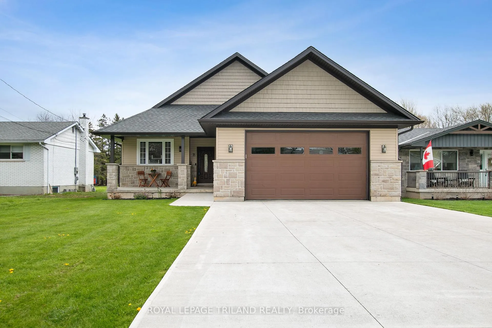 Photo 1 of 76 Coulter Avenue, St. Thomas — HOMEH