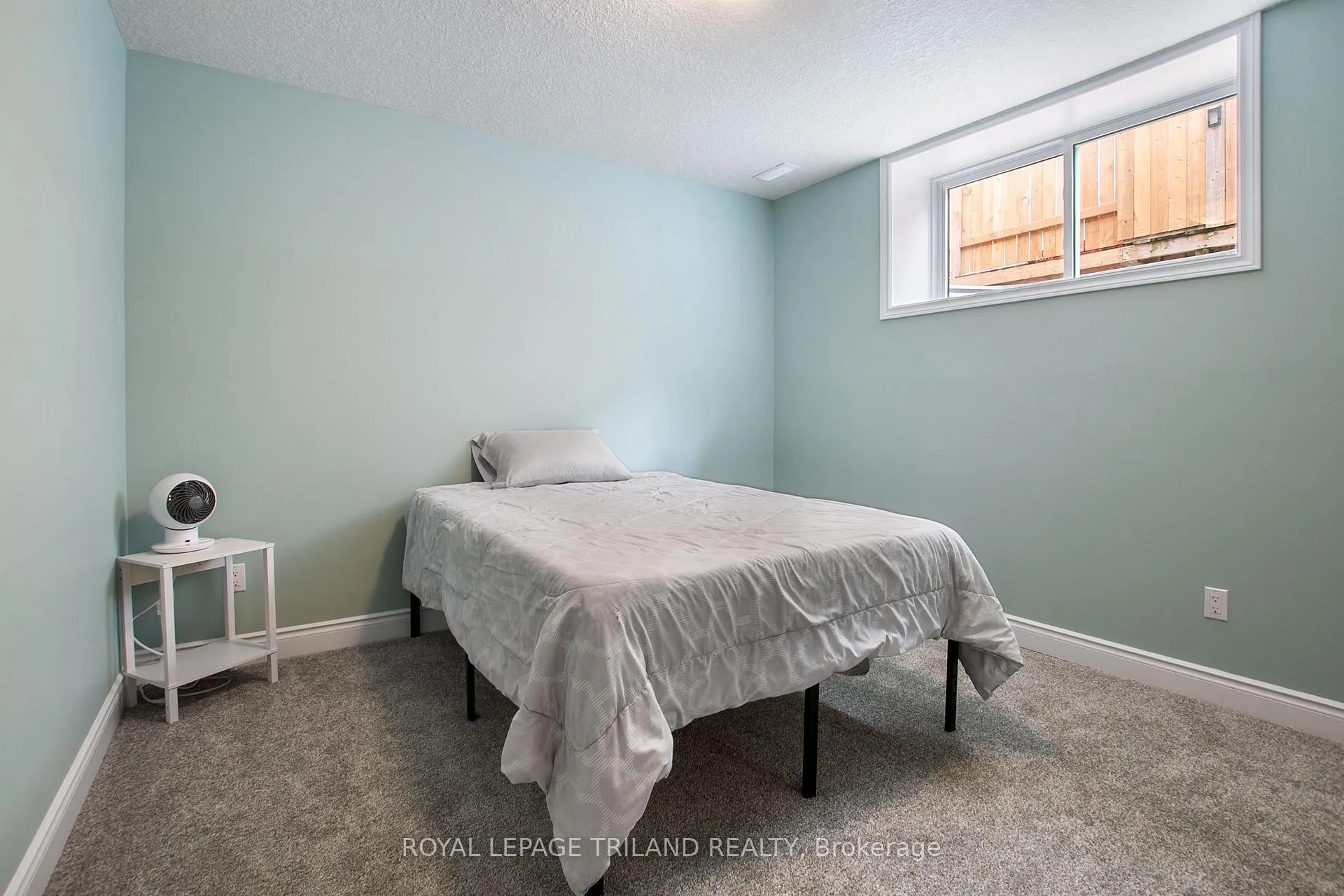 Photo 25 of 76 Coulter Avenue, St. Thomas — HOMEH