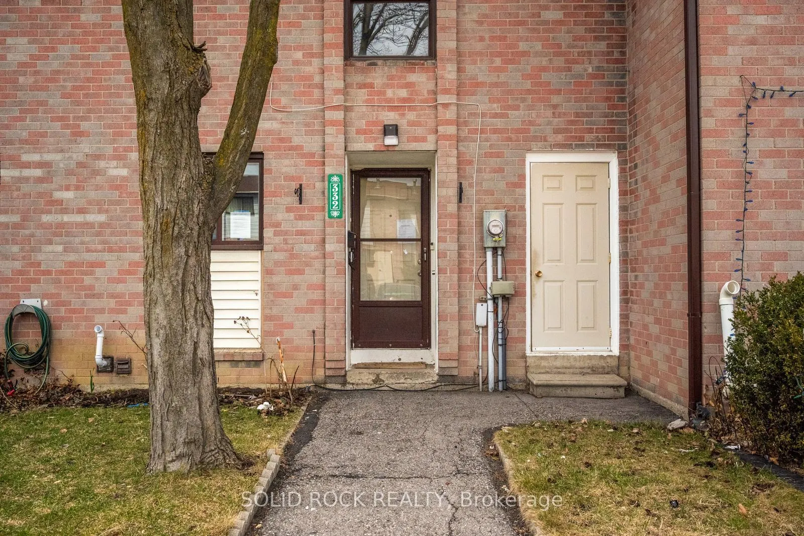 Photo 2 of Unit 332, 332 Fleetwood Crescent, Brampton, Southgate — HOMEH