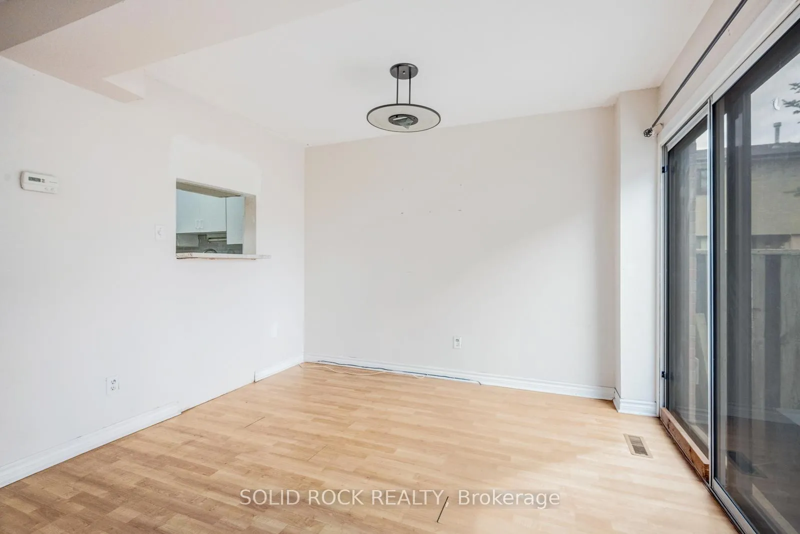 Photo 12 of Unit 332, 332 Fleetwood Crescent, Brampton, Southgate — HOMEH