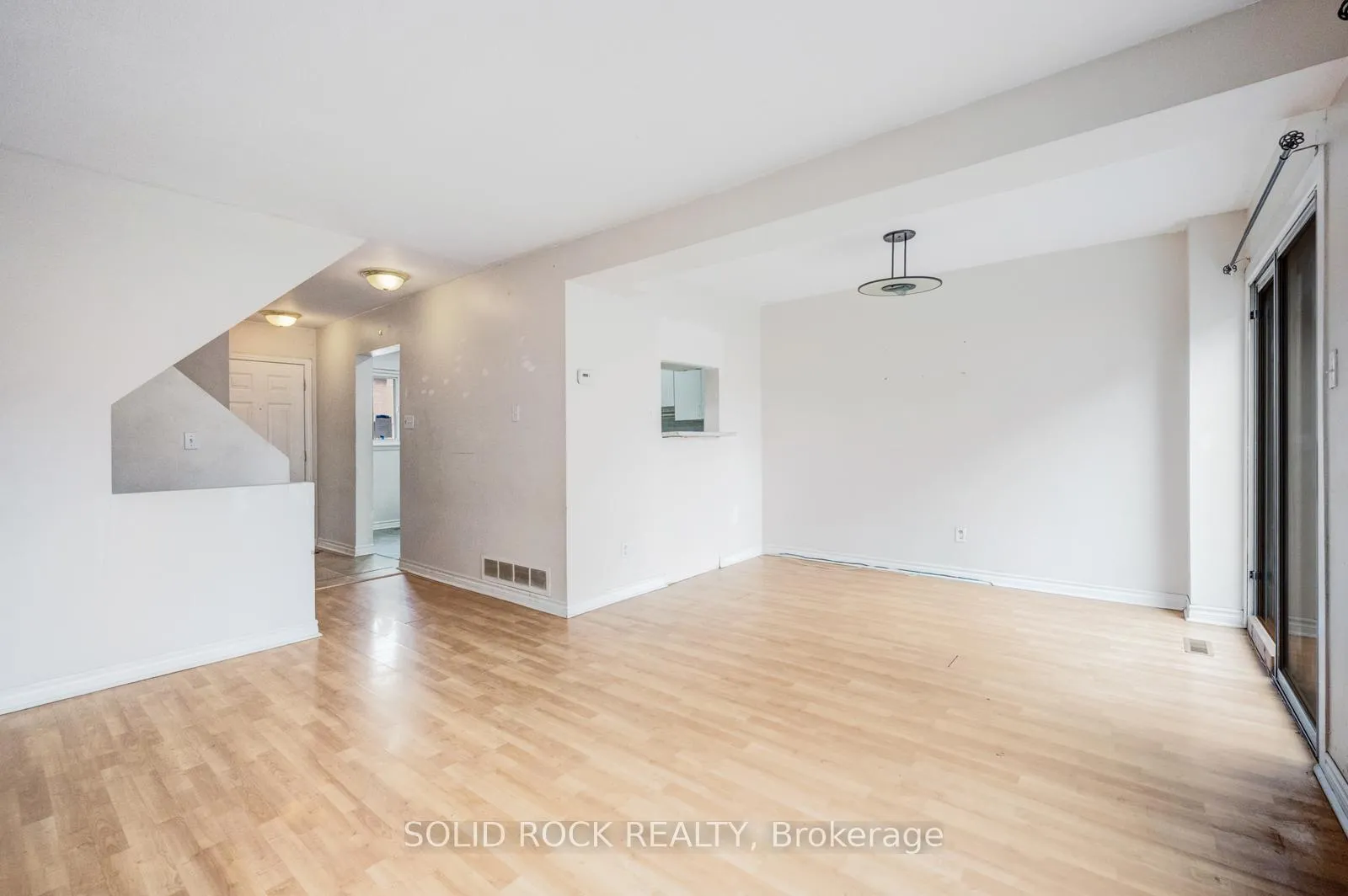 Photo 13 of Unit 332, 332 Fleetwood Crescent, Brampton, Southgate — HOMEH