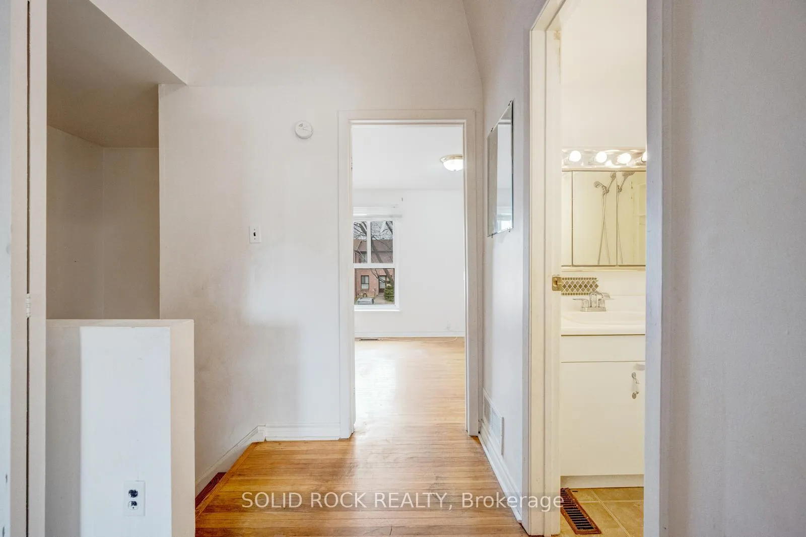 Photo 15 of Unit 332, 332 Fleetwood Crescent, Brampton, Southgate — HOMEH