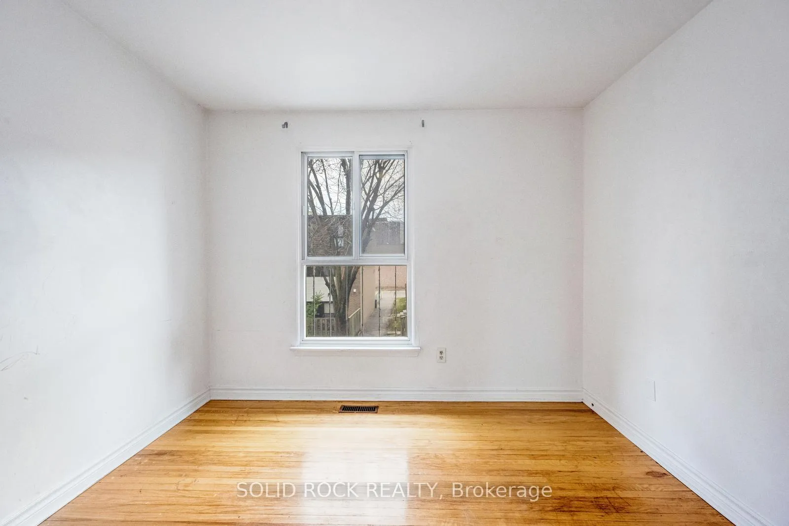 Photo 33 of Unit 332, 332 Fleetwood Crescent, Brampton, Southgate — HOMEH