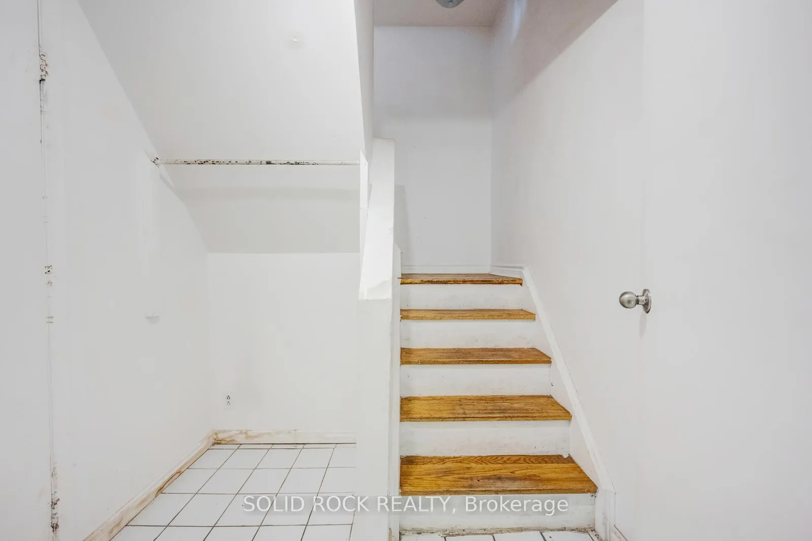 Photo 36 of Unit 332, 332 Fleetwood Crescent, Brampton, Southgate — HOMEH