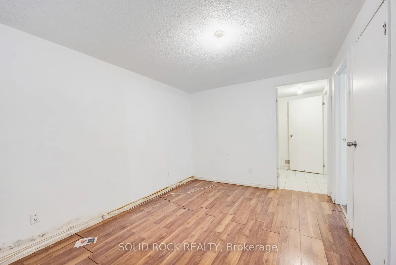 Photo 38 of Unit 332, 332 Fleetwood Crescent, Brampton, Southgate — HOMEH