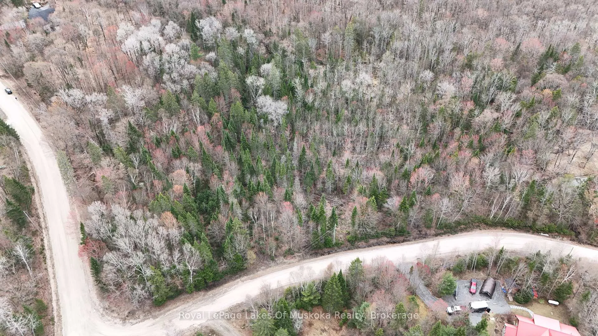 Photo 5 of Buckvale Drive, McMurrich/Monteith, McMurrich — HOMEH