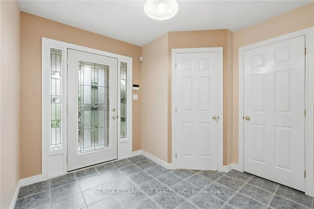 Photo 3 of 42 Archer Way, Hamilton, Villages of Glancaster — HOMEH