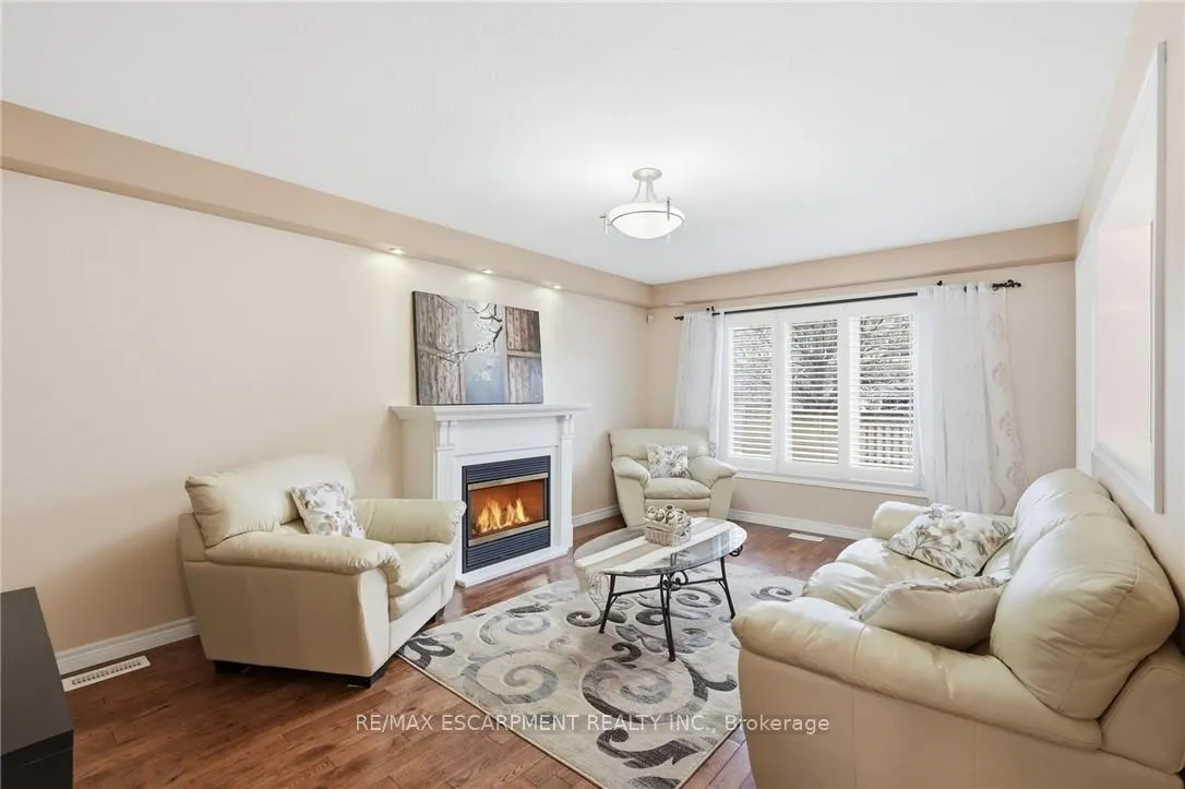 Photo 6 of 42 Archer Way, Hamilton, Villages of Glancaster — HOMEH