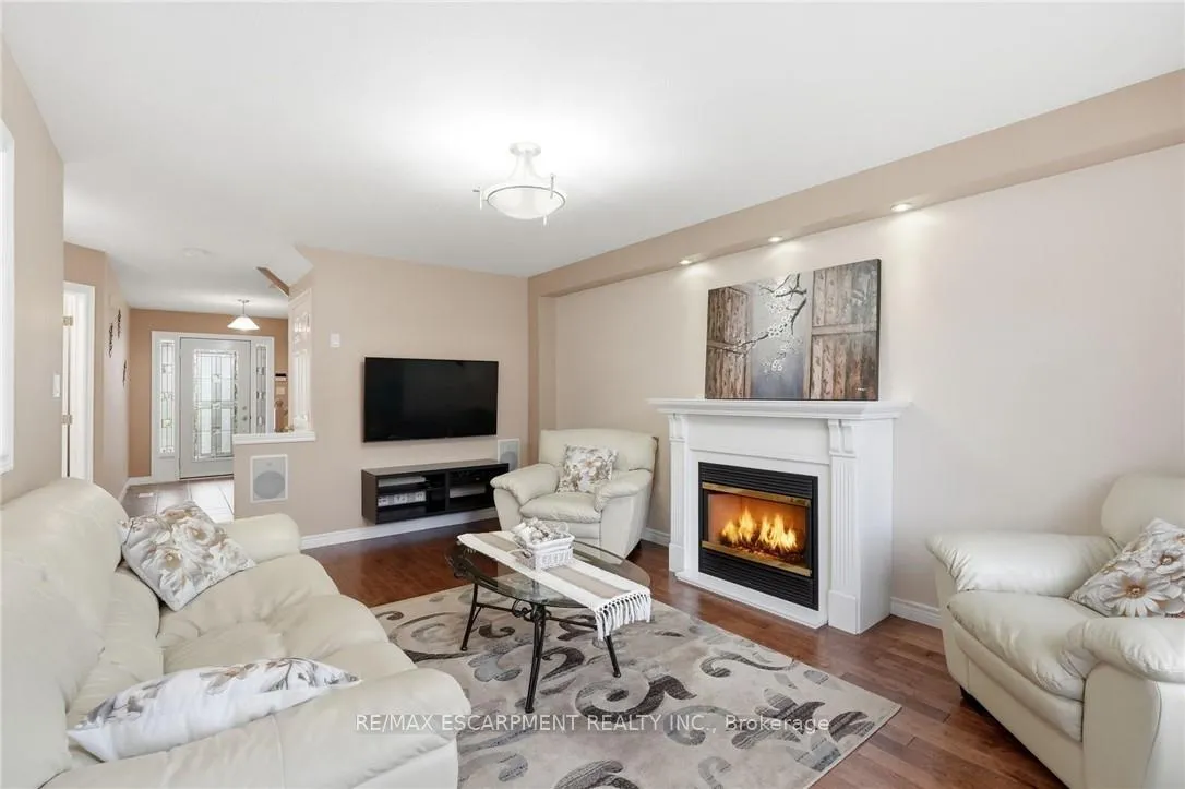 Photo 7 of 42 Archer Way, Hamilton, Villages of Glancaster — HOMEH