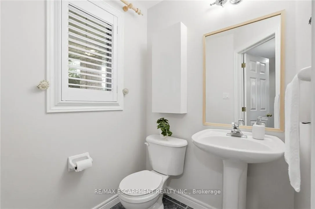 Photo 13 of 42 Archer Way, Hamilton, Villages of Glancaster — HOMEH