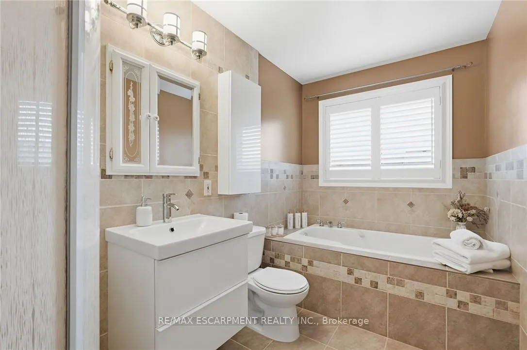 Photo 18 of 42 Archer Way, Hamilton, Villages of Glancaster — HOMEH