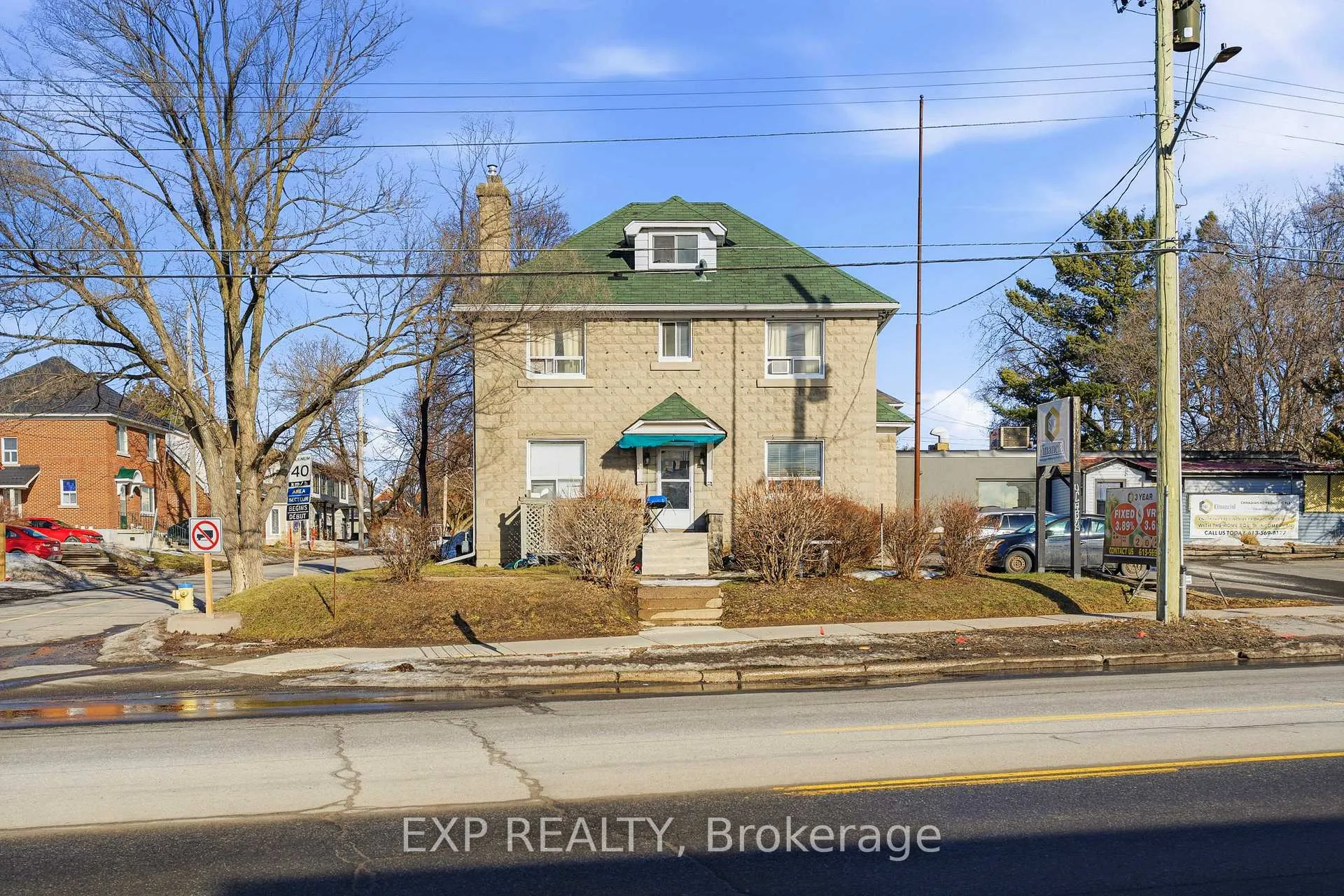 Photo 1 of 1663 Bank Street, Ottawa, Ridgemont — HOMEH