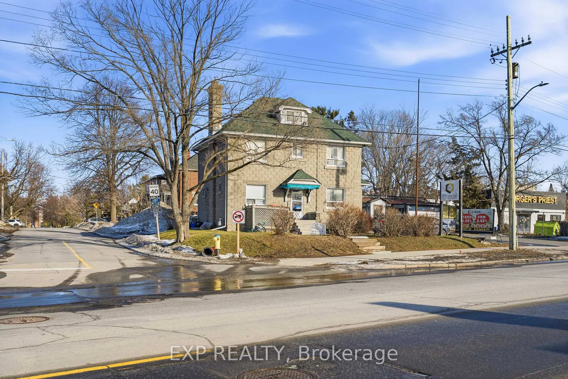 Photo 2 of 1663 Bank Street, Ottawa, Ridgemont — HOMEH