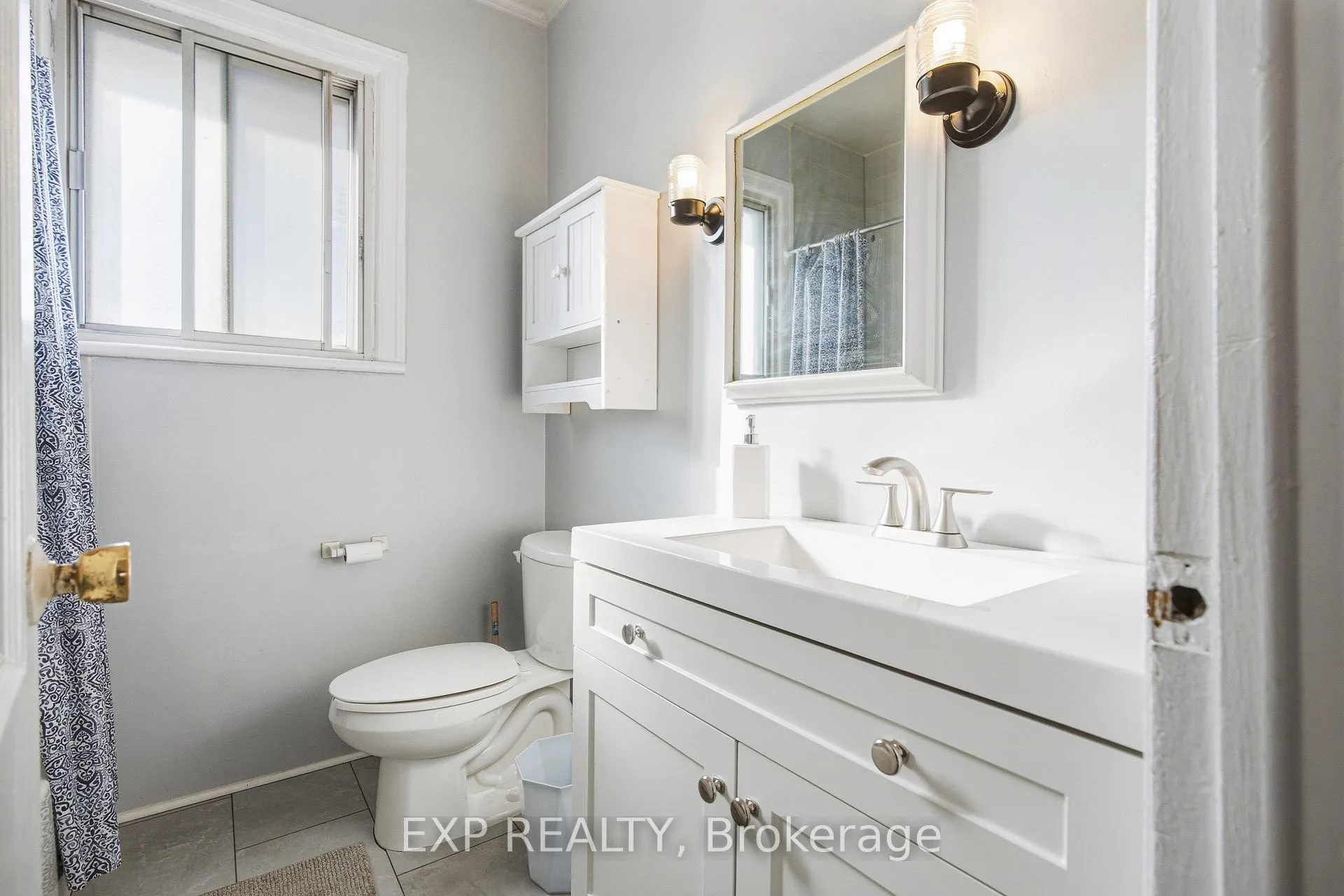 Photo 14 of 1663 Bank Street, Ottawa, Ridgemont — HOMEH