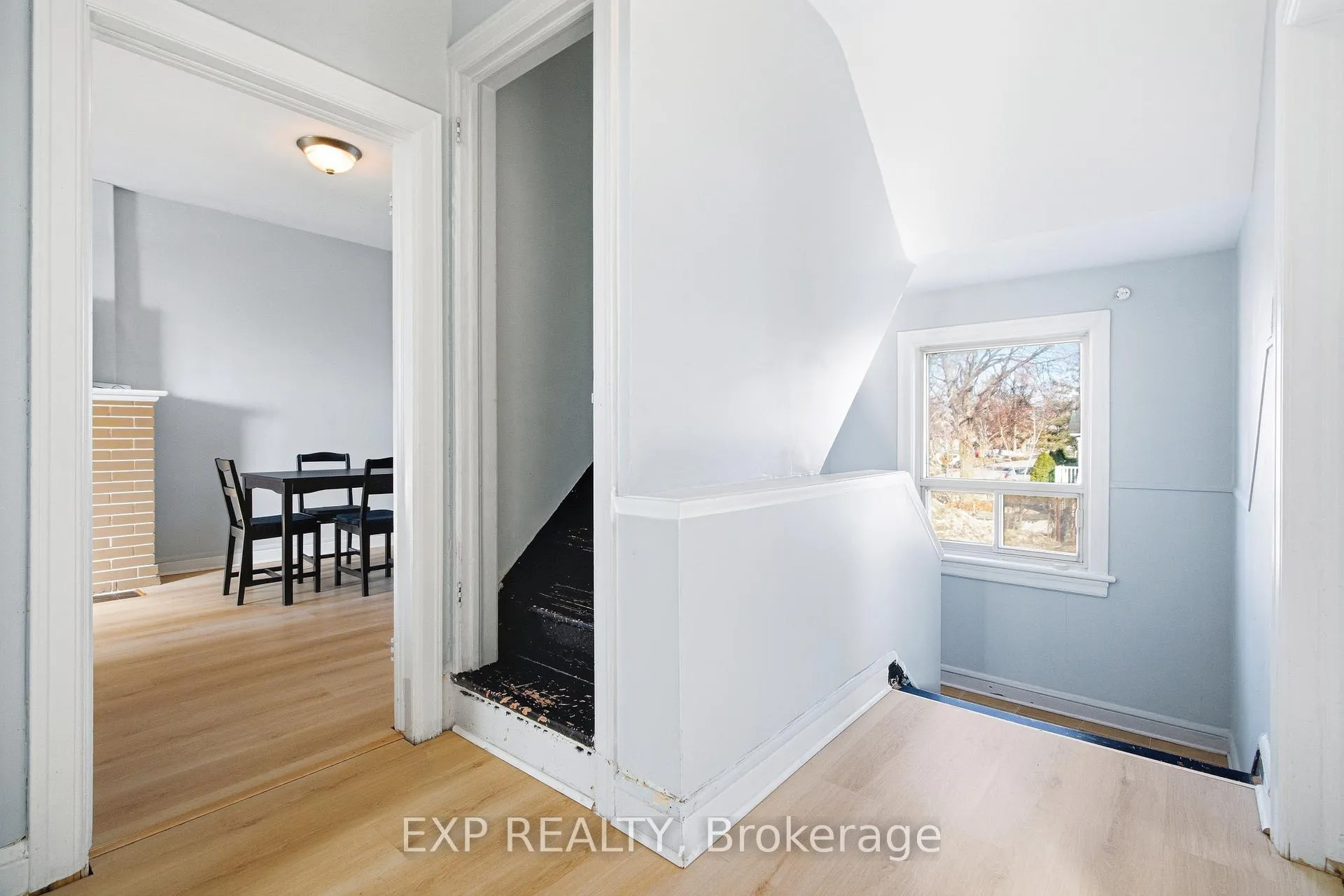 Photo 19 of 1663 Bank Street, Ottawa, Ridgemont — HOMEH