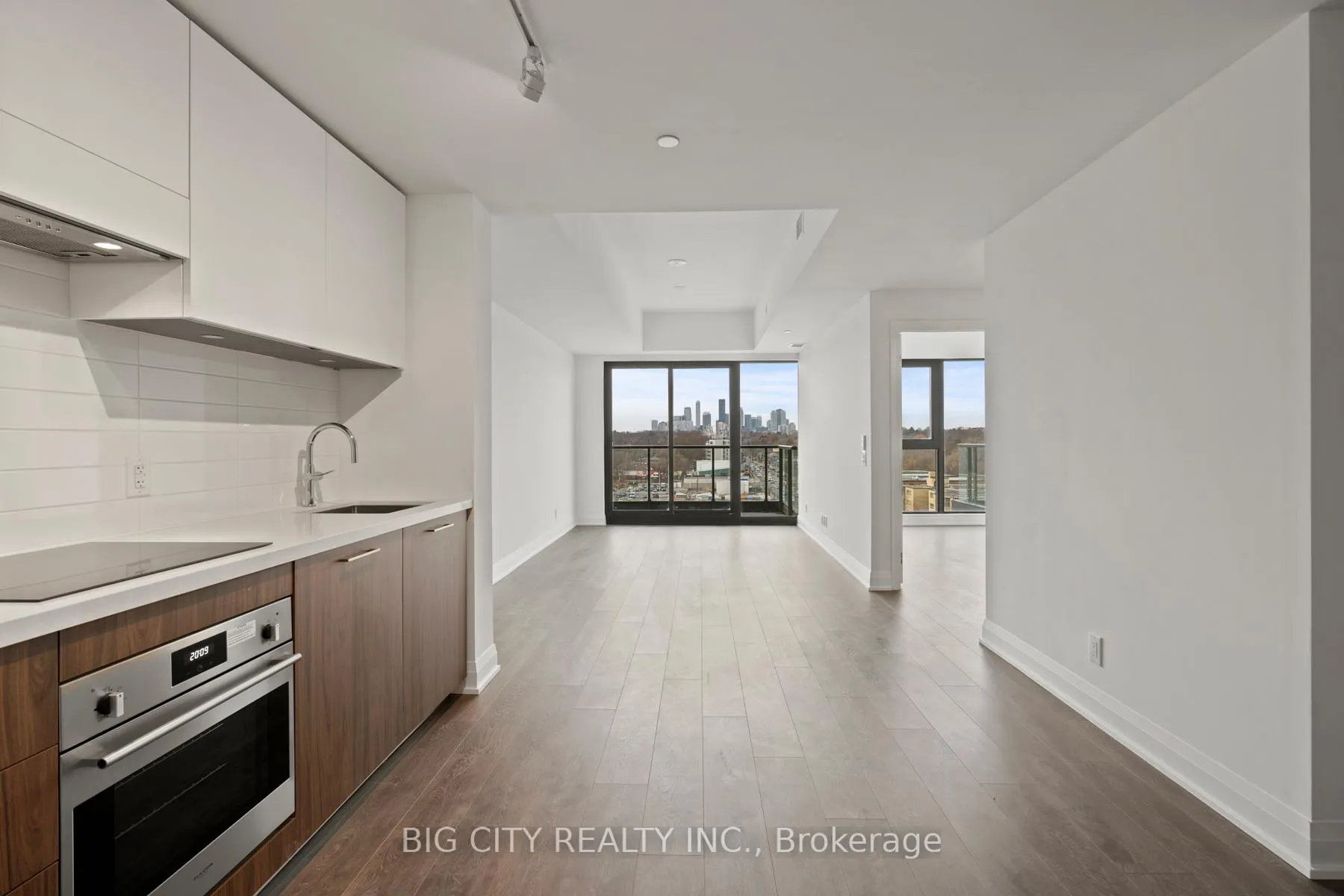 Photo 1 of Unit 806, 33 Frederick Todd Way, Toronto, Thorncliffe Park — HOMEH