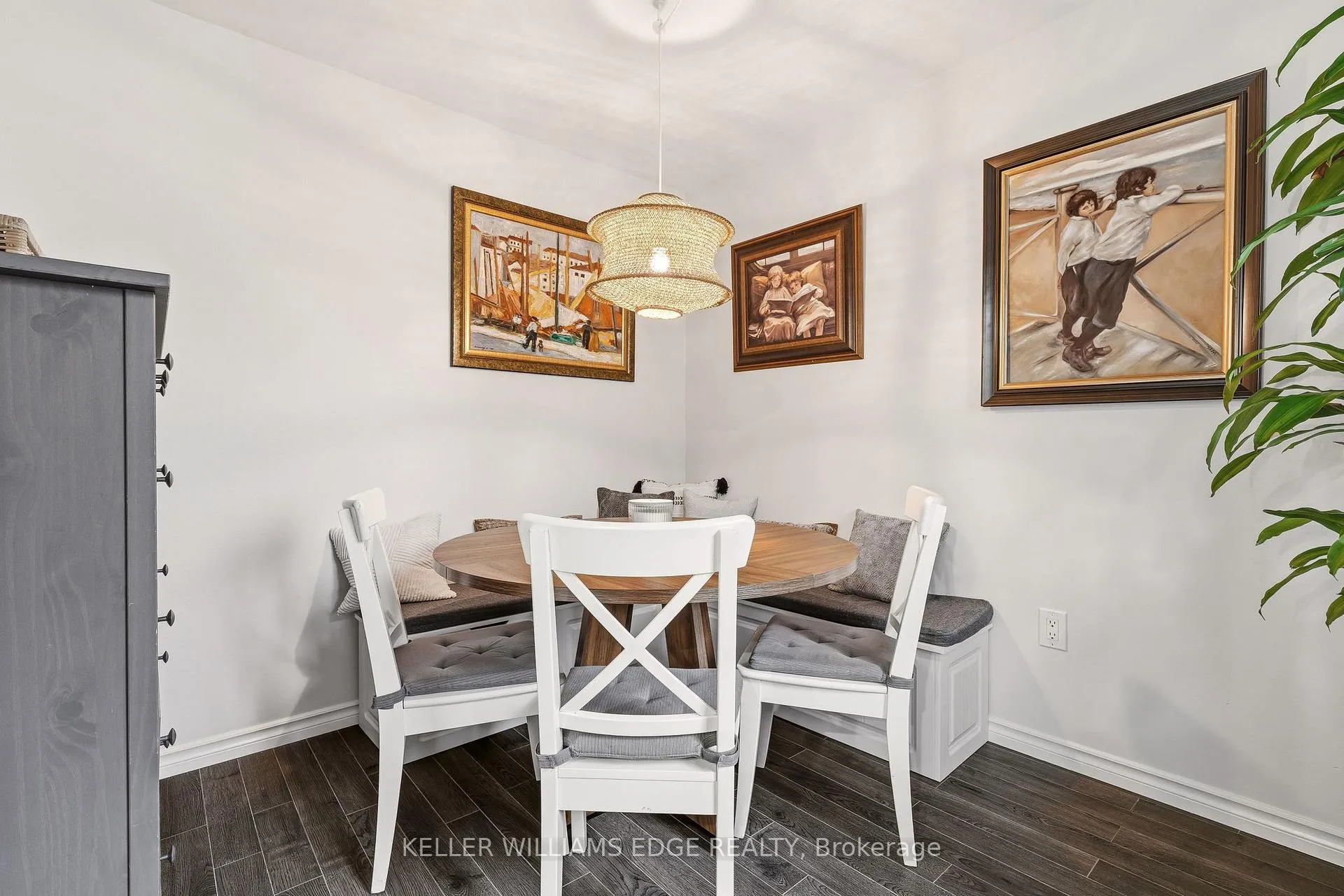 Photo 13 of Unit 157, 2001 Bonnymede Drive, Mississauga, Clarkson — HOMEH