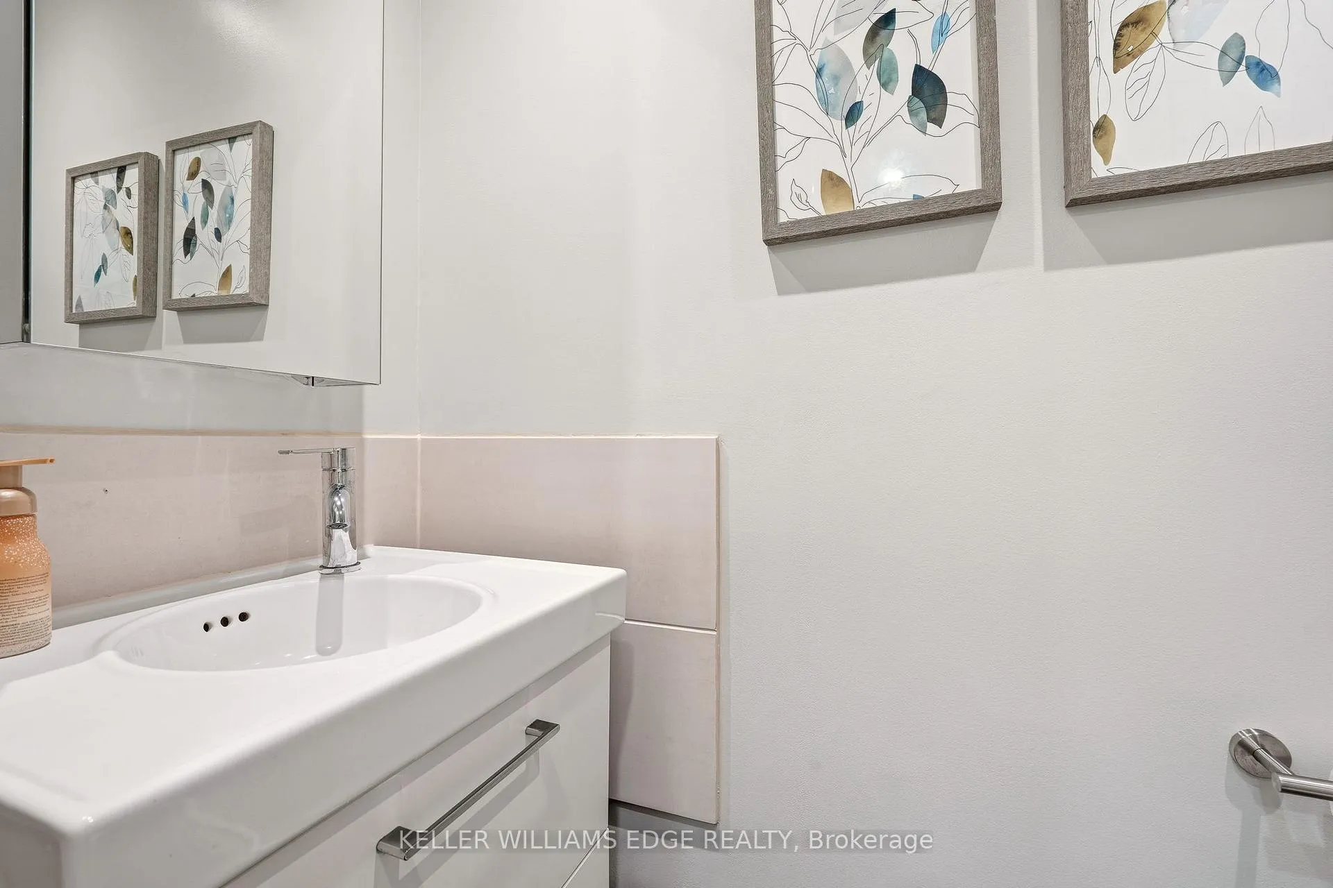 Photo 15 of Unit 157, 2001 Bonnymede Drive, Mississauga, Clarkson — HOMEH
