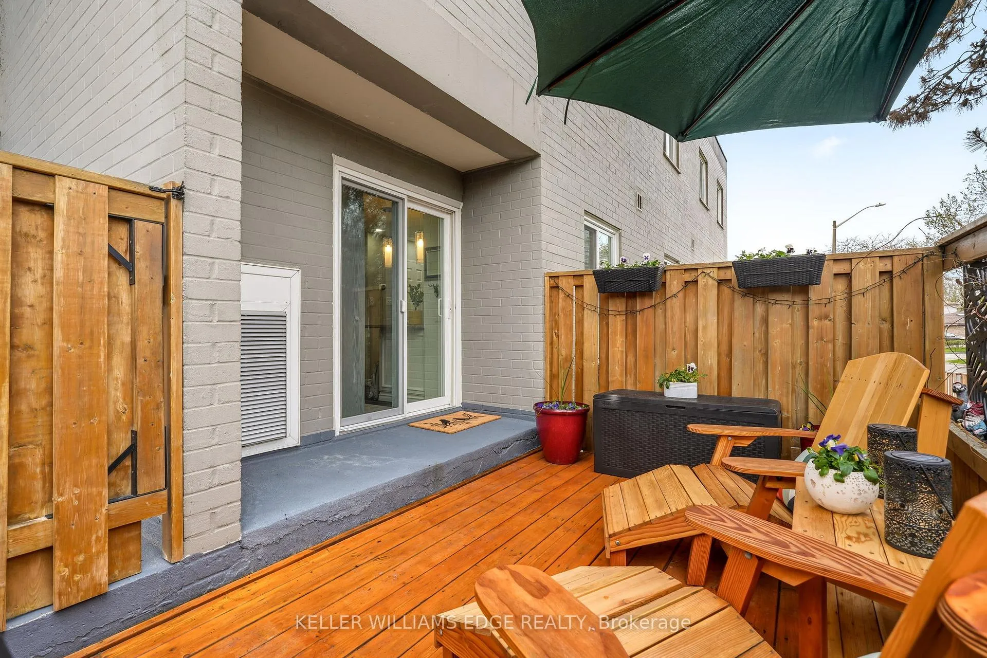 Photo 23 of Unit 157, 2001 Bonnymede Drive, Mississauga, Clarkson — HOMEH