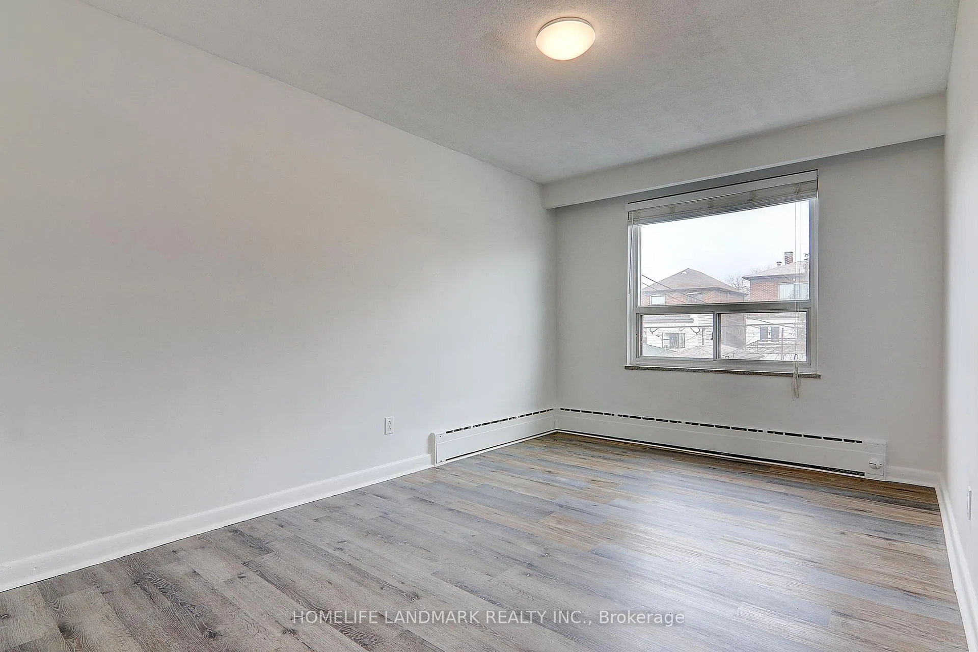 Photo 17 of Unit 2(Upper, 8 Hanson Road, Toronto, Oakwood Village — HOMEH