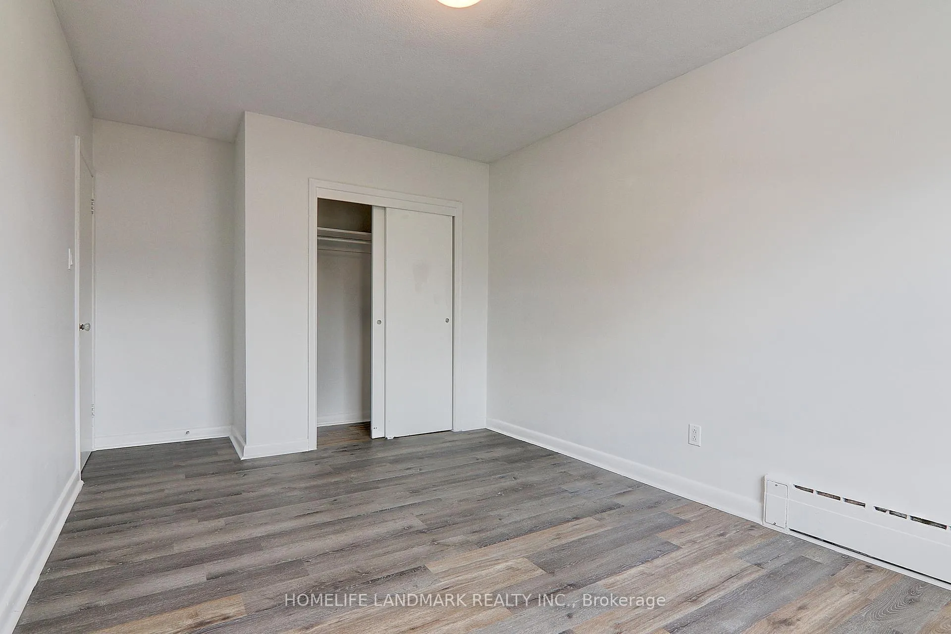 Photo 18 of Unit 2(Upper, 8 Hanson Road, Toronto, Oakwood Village — HOMEH