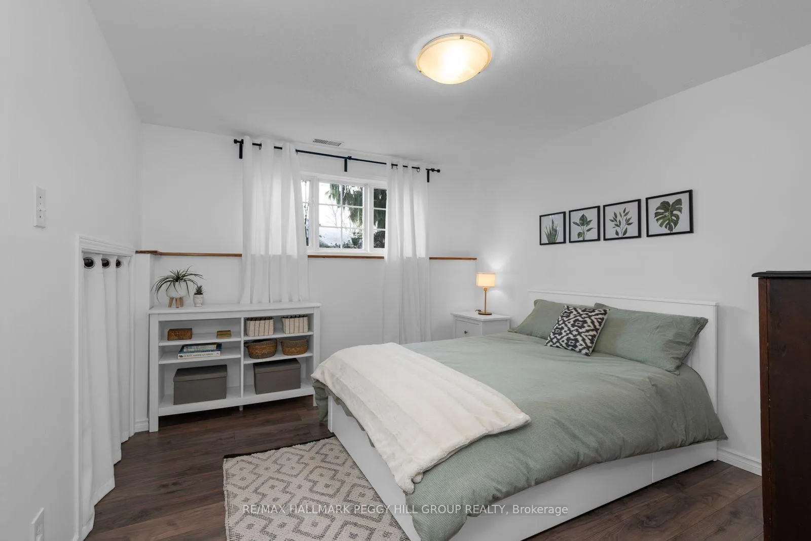 Photo 12 of 821 Birchwood Drive, Midland — HOMEH