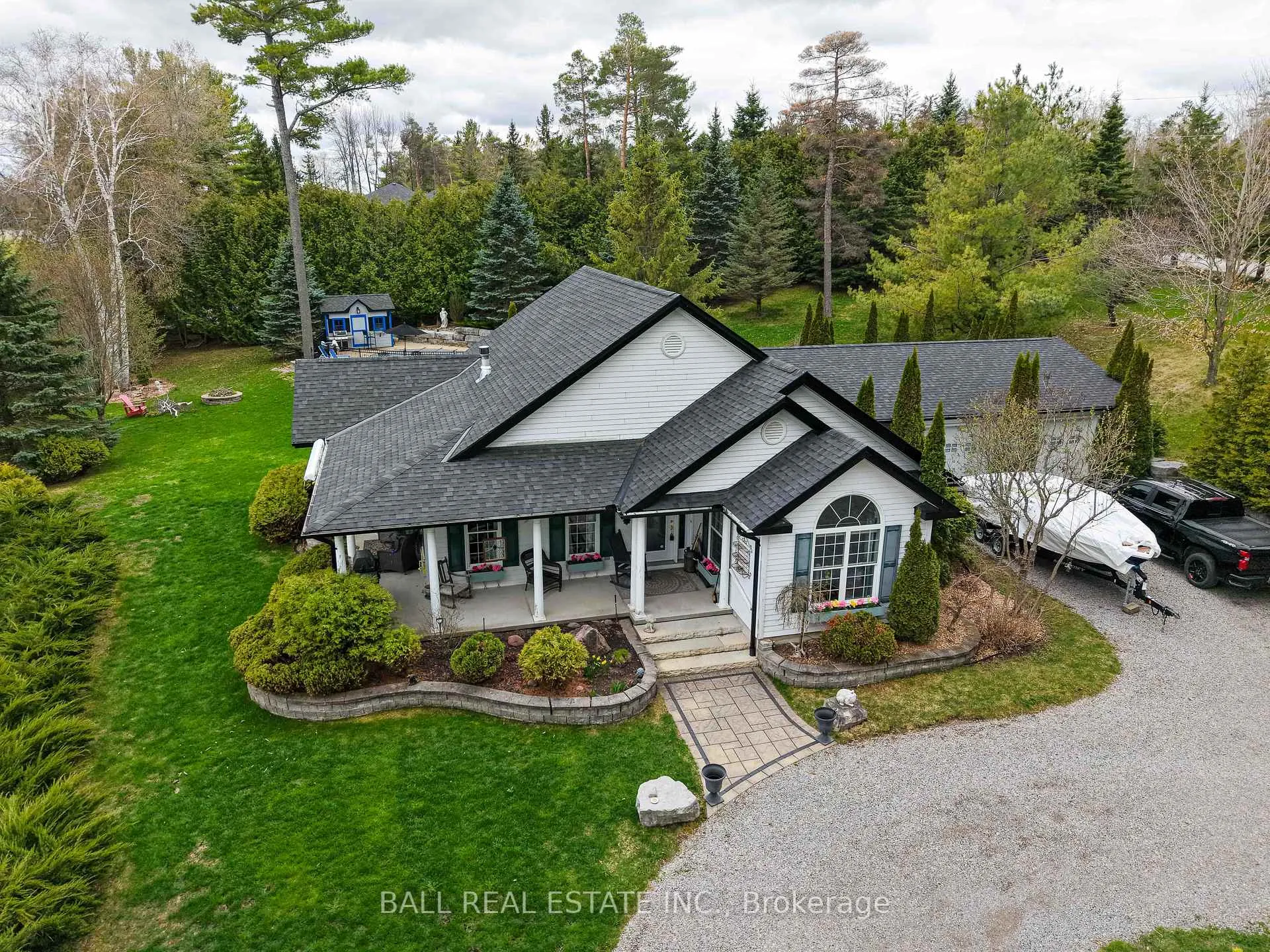 Photo 4 of 1725 Young's Point Road, Selwyn — HOMEH