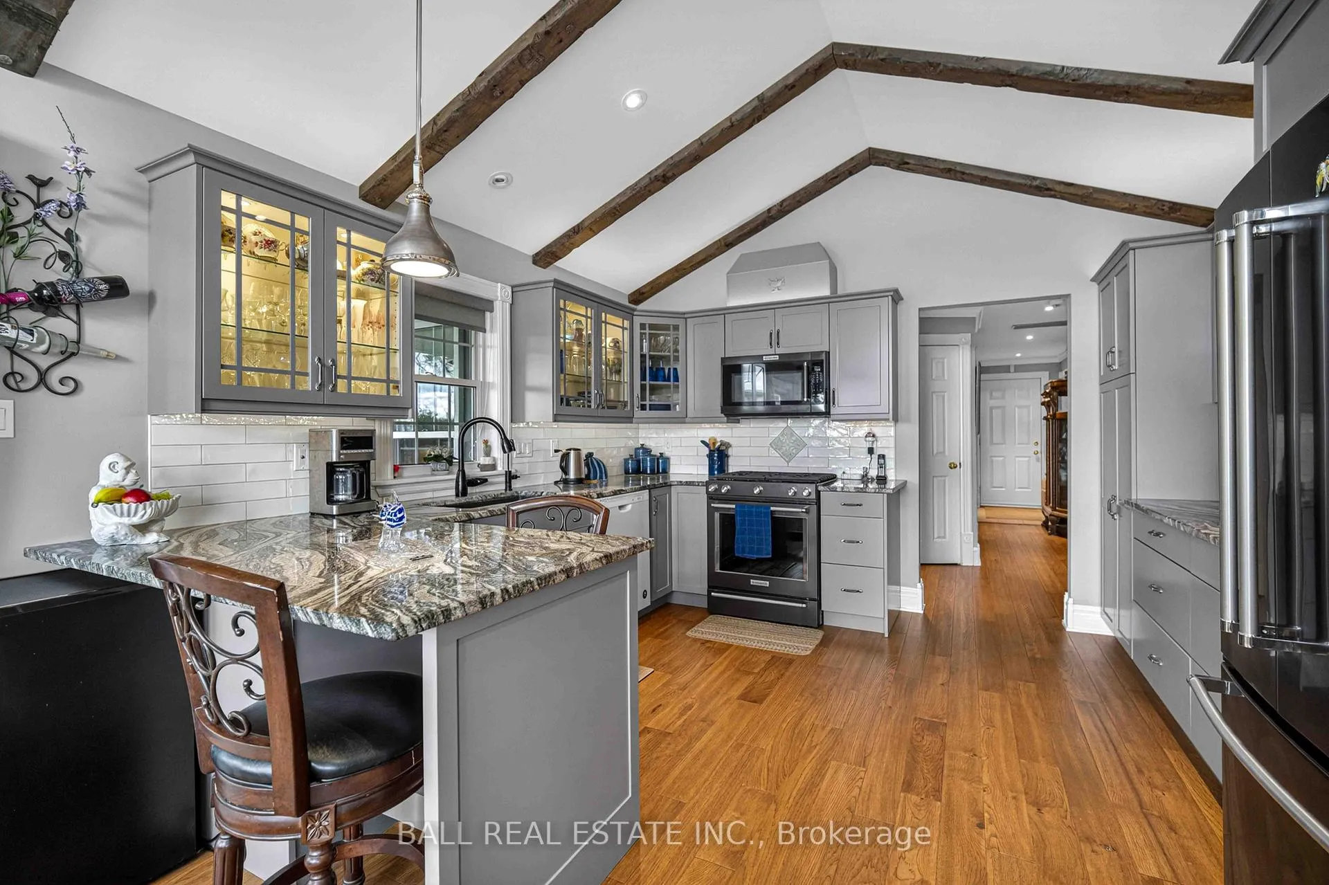 Photo 17 of 1725 Young's Point Road, Selwyn — HOMEH