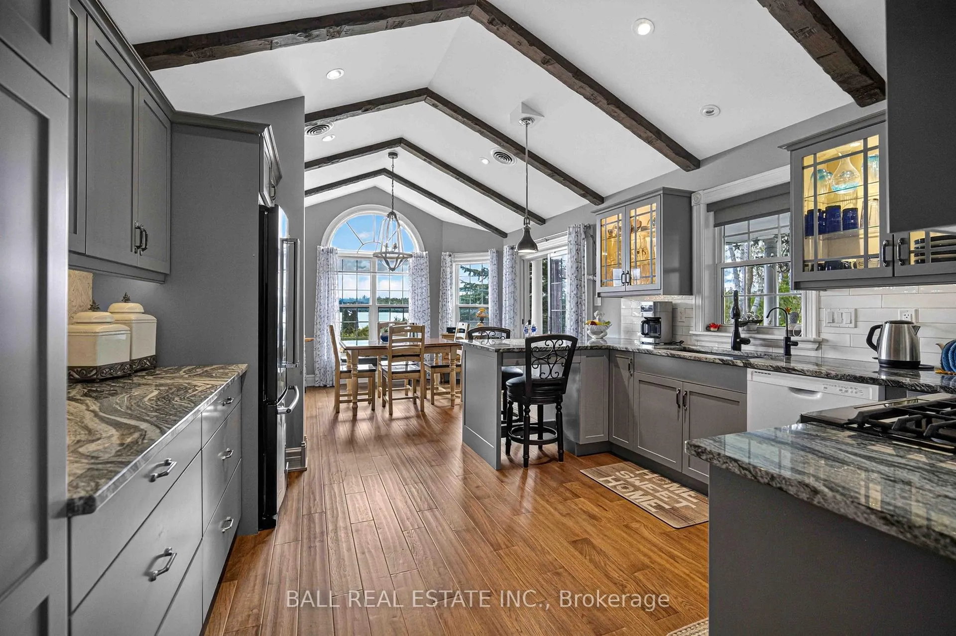 Photo 19 of 1725 Young's Point Road, Selwyn — HOMEH
