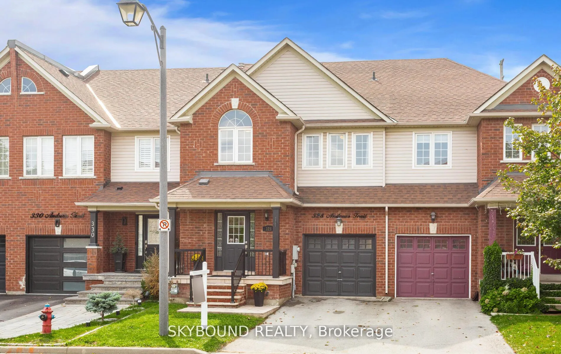Photo 1 of 328 Andrews Trail E, Milton, Clarke — HOMEH