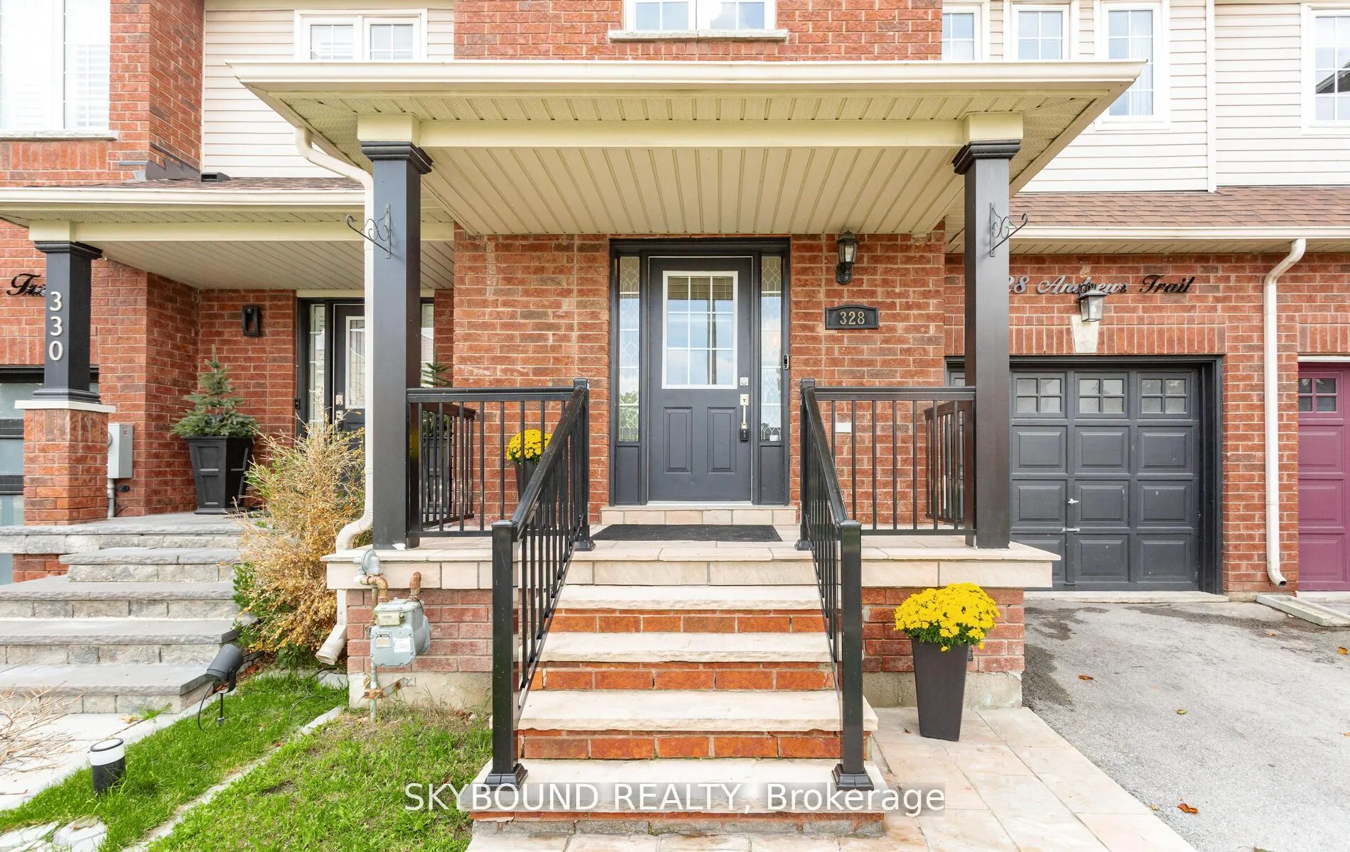 Photo 2 of 328 Andrews Trail E, Milton, Clarke — HOMEH