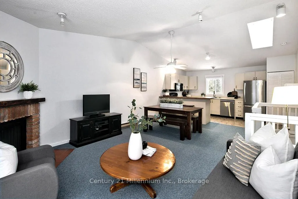 Photo 4 of 479 Oxbow Crescent, Collingwood — HOMEH