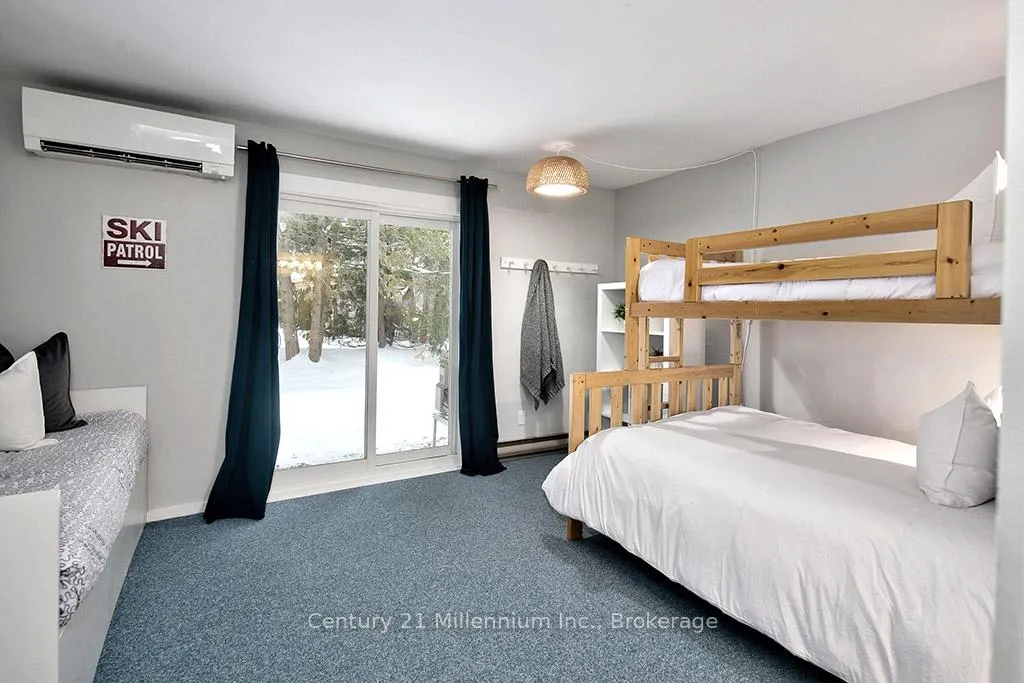 Photo 20 of 479 Oxbow Crescent, Collingwood — HOMEH