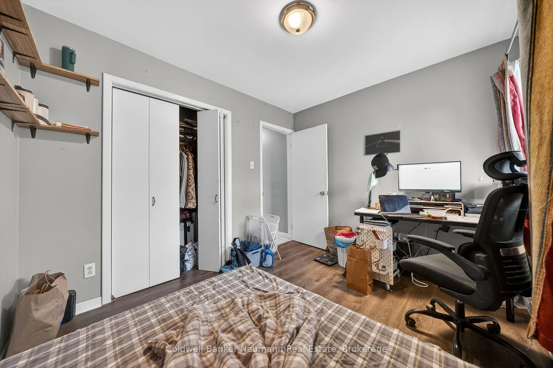 Photo 12 of 111 Conroy Crescent, Guelph, Dovercliffe Park/Old University — HOMEH