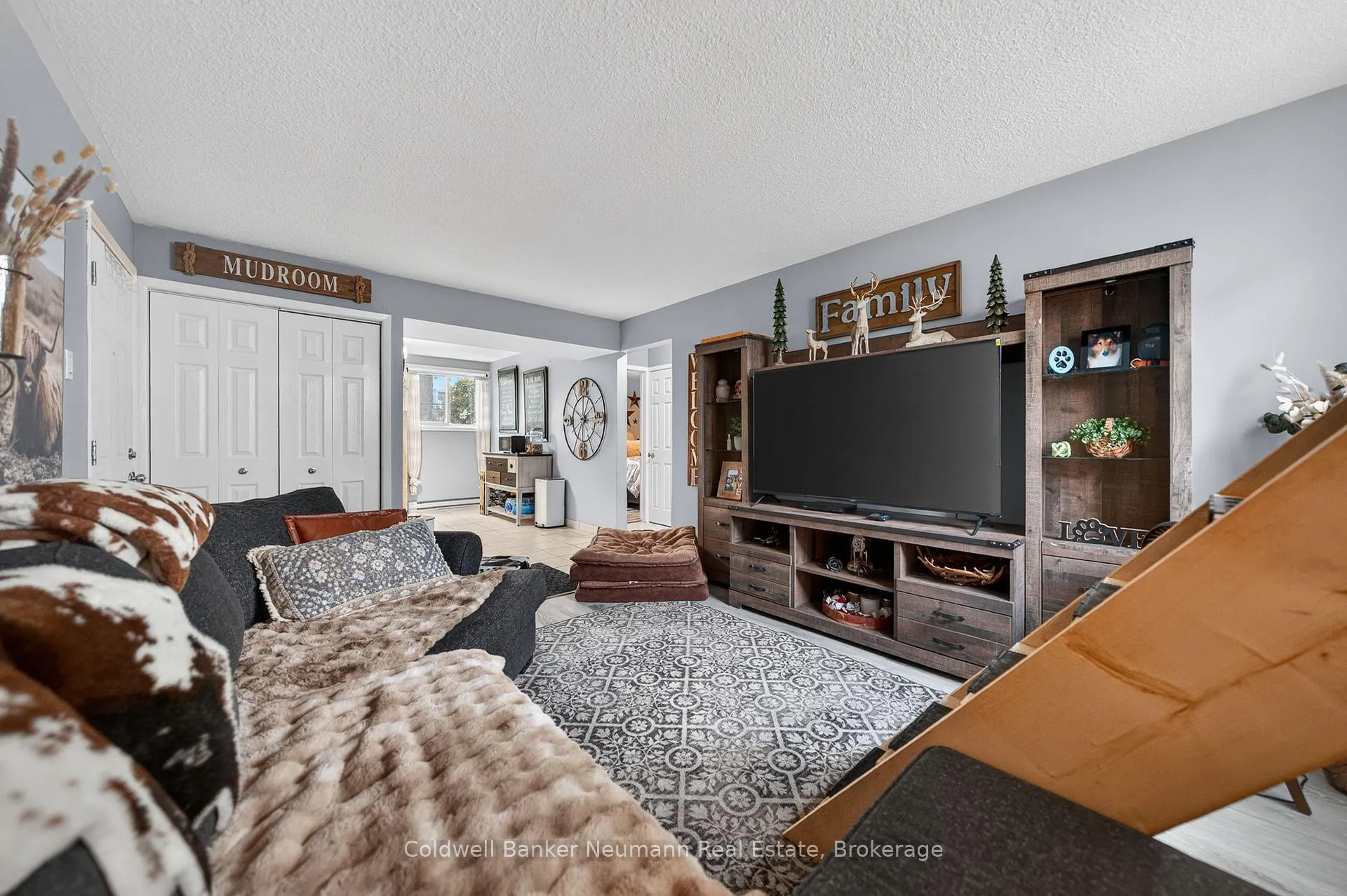 Photo 17 of 111 Conroy Crescent, Guelph, Dovercliffe Park/Old University — HOMEH