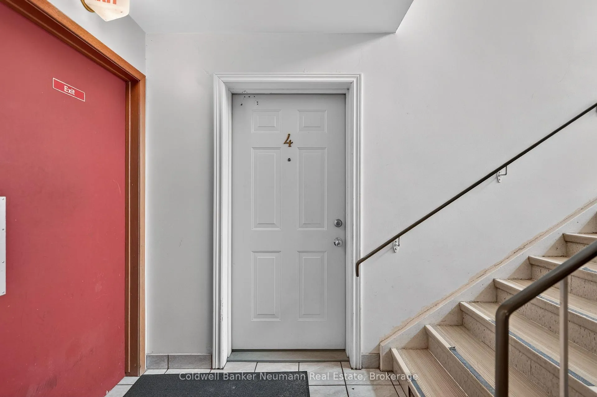 Photo 20 of 111 Conroy Crescent, Guelph, Dovercliffe Park/Old University — HOMEH