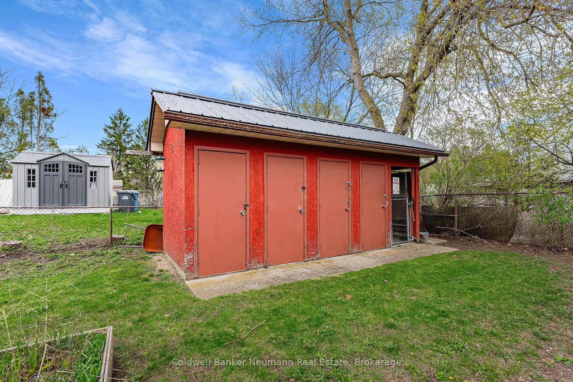 Photo 28 of 111 Conroy Crescent, Guelph, Dovercliffe Park/Old University — HOMEH