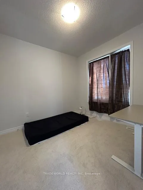 Photo 13 of 134 Mumbai Drive, Markham, Middlefield — HOMEH