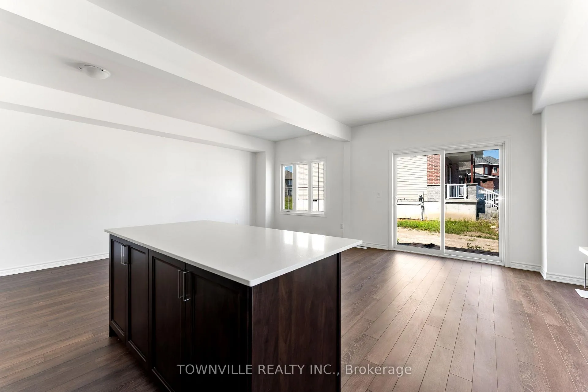 Photo 12 of 45 Lincoln Drive, Belleville, Belleville Ward — HOMEH