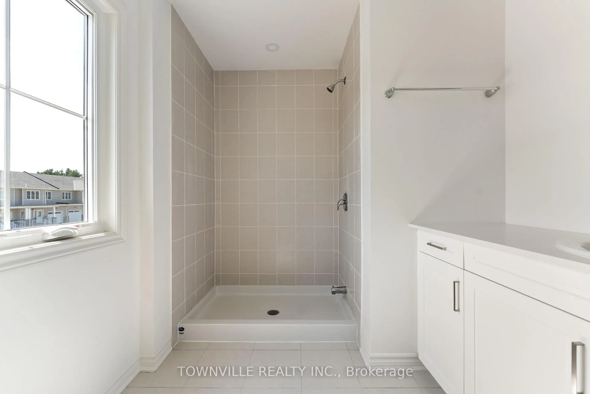 Photo 23 of 45 Lincoln Drive, Belleville, Belleville Ward — HOMEH
