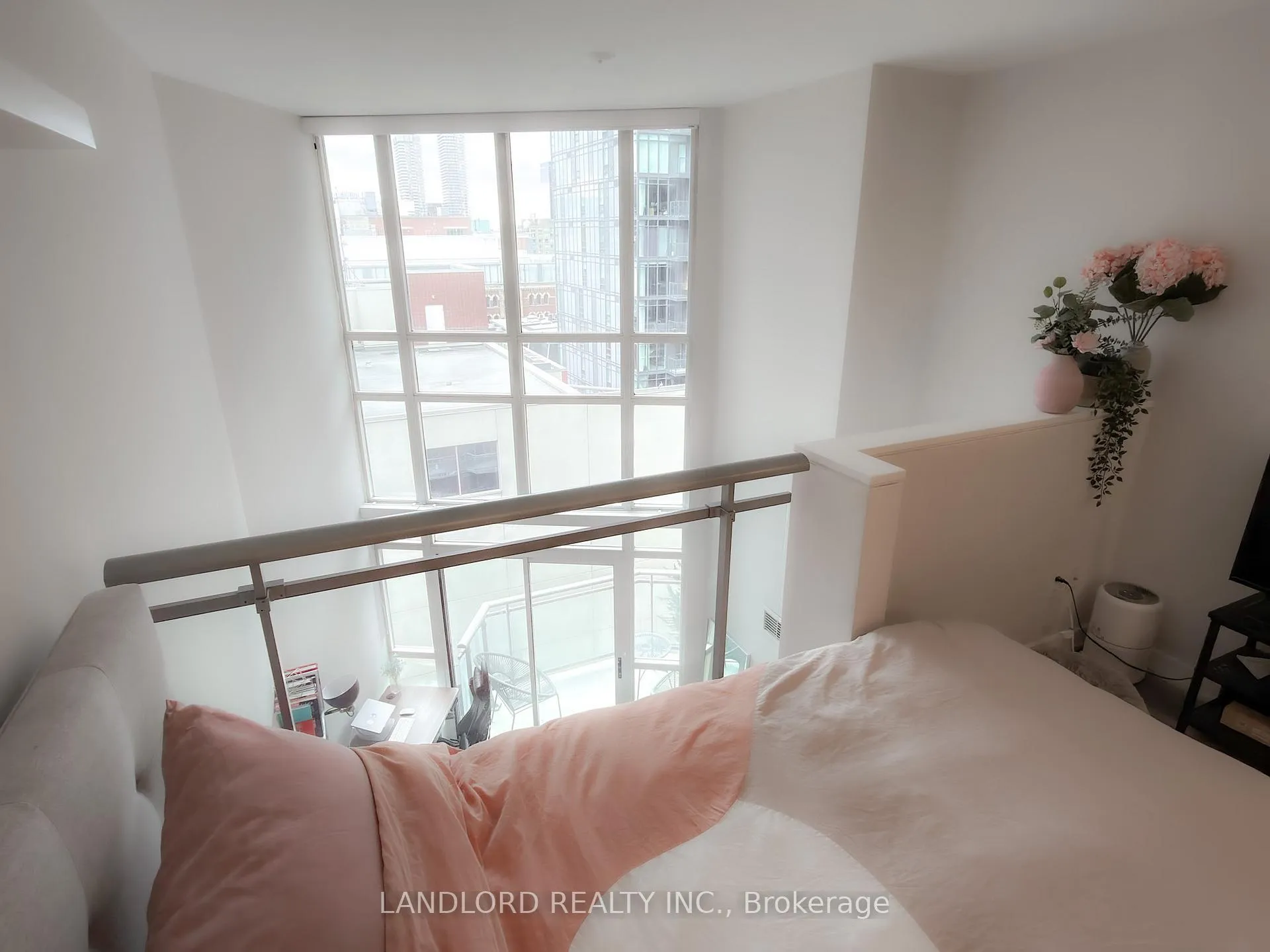Photo 10 of Unit 803, 255 Richmond Street E, Toronto, Moss Park — HOMEH