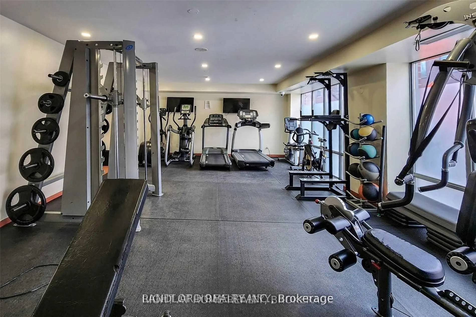 Photo 19 of Unit 803, 255 Richmond Street E, Toronto, Moss Park — HOMEH