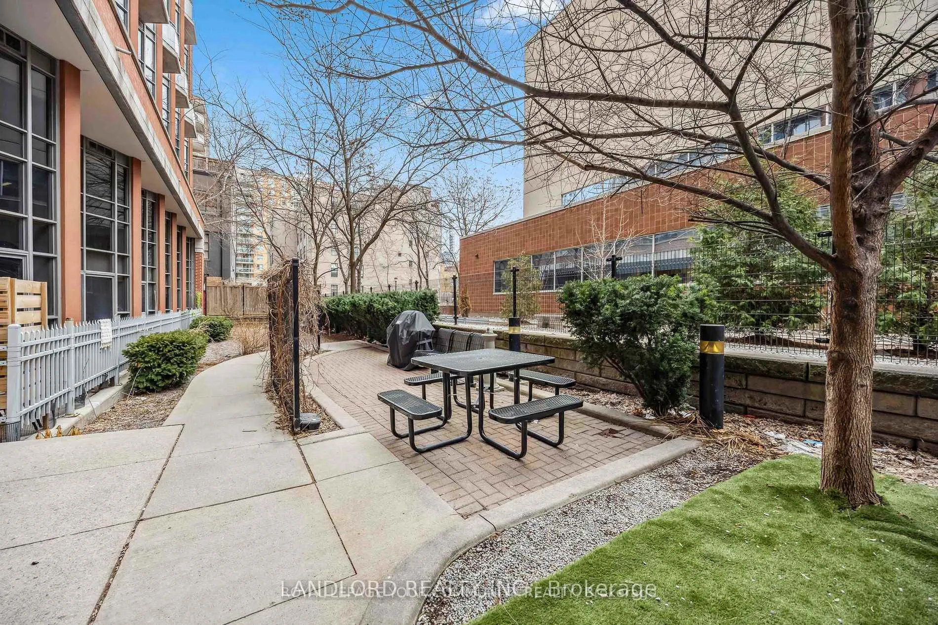 Photo 22 of Unit 803, 255 Richmond Street E, Toronto, Moss Park — HOMEH