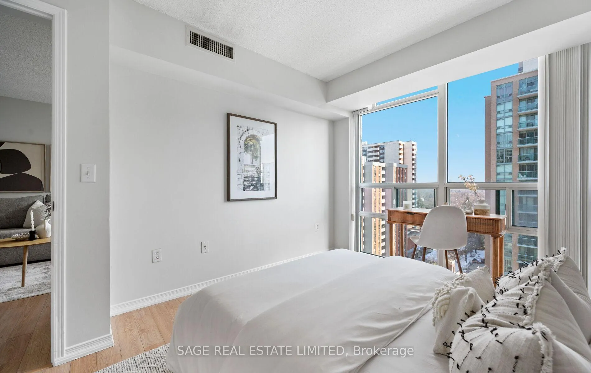 Photo 17 of Unit 1008, 15 Michael Power Place, Etobicoke, Islington-City Centre West — HOMEH