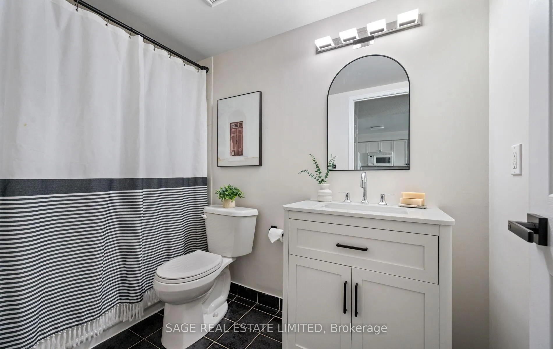 Photo 19 of Unit 1008, 15 Michael Power Place, Etobicoke, Islington-City Centre West — HOMEH