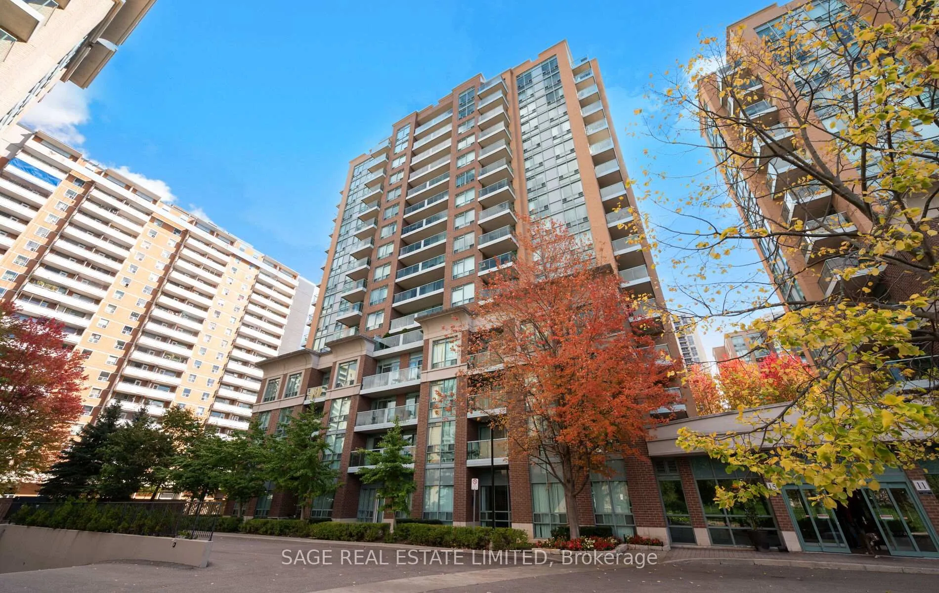 Photo 23 of Unit 1008, 15 Michael Power Place, Etobicoke, Islington-City Centre West — HOMEH